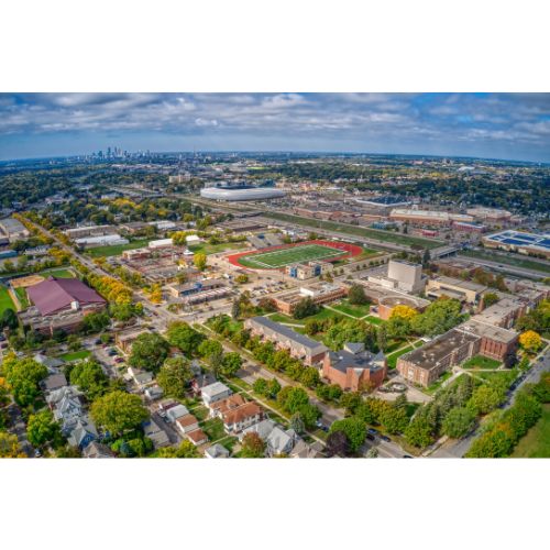 128-unit apartment building in Moorhead, MN
